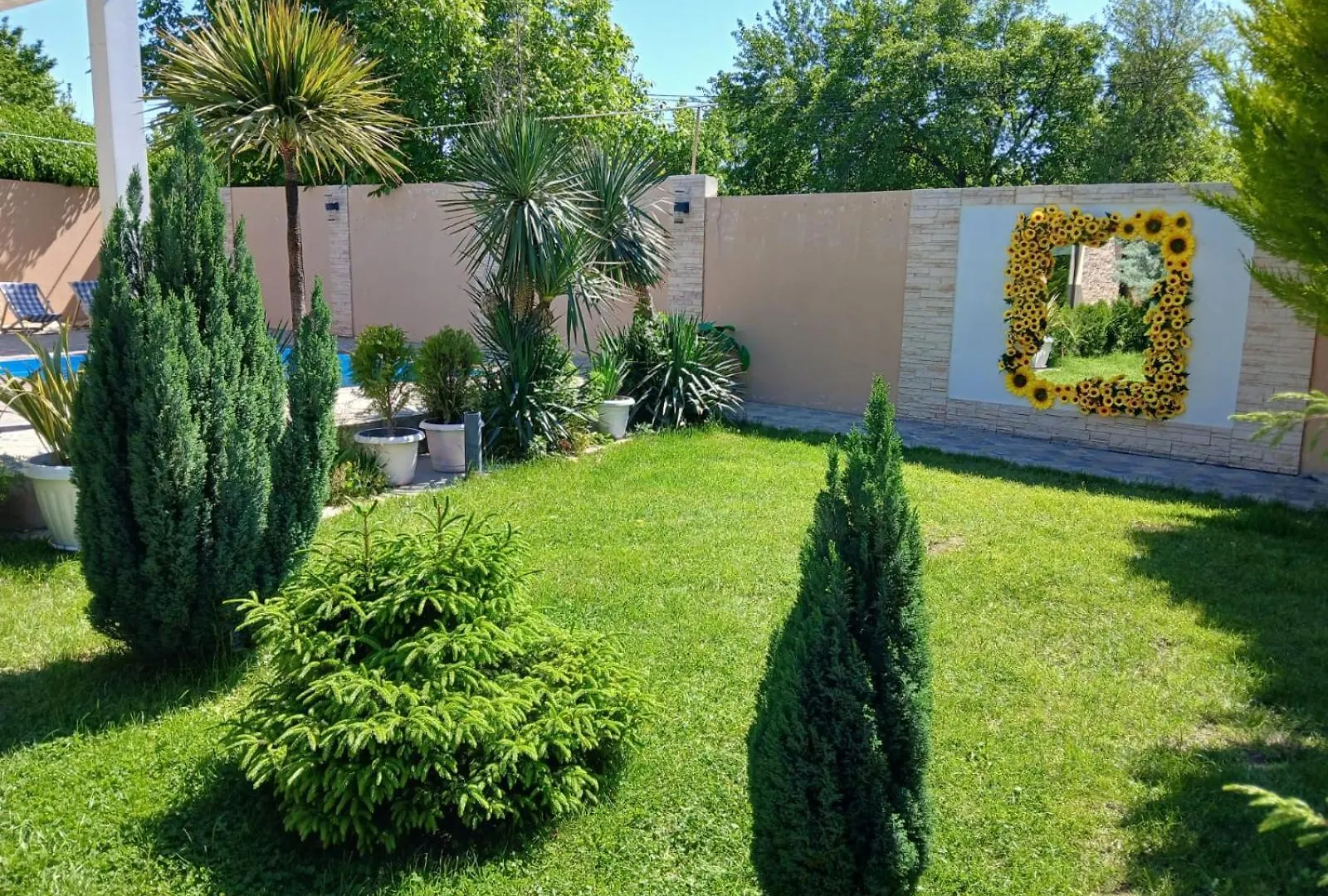 Green Land Tbilisi 0*,